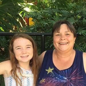 Meet your Posher, Debra